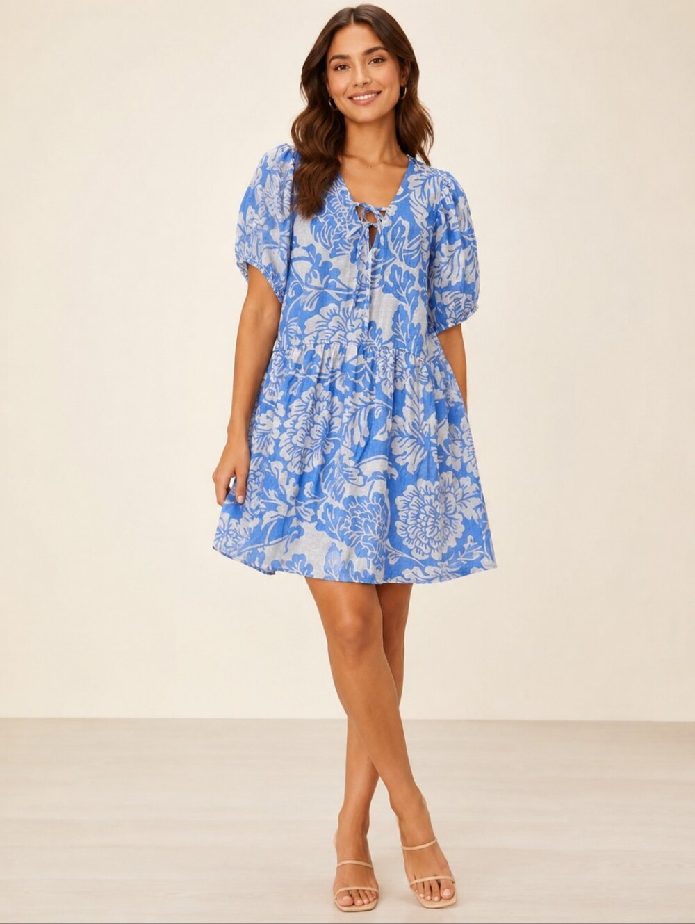 MSK Blue and White Floral Short Sleeve Dress W. Pockets
